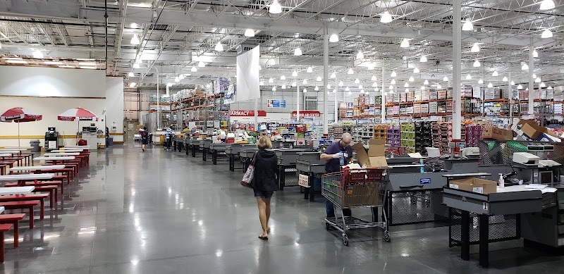 Costco Warehouse #1089 in NORTH CHESTERFIELD, VA — silver in stock this week