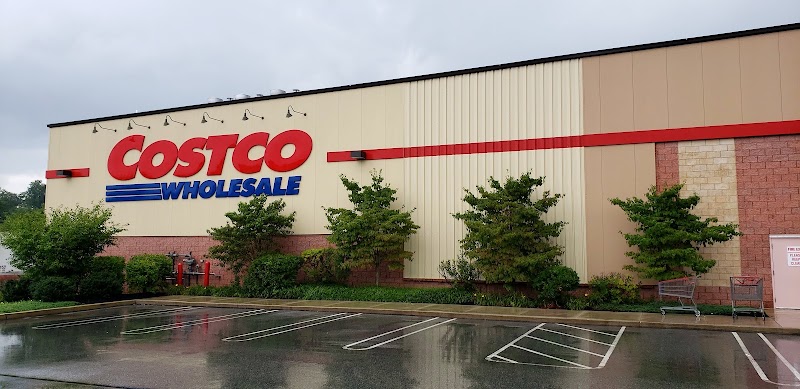 Costco Warehouse #1114 in GLEN MILLS, PA — gold in stock this week