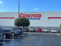 Costco Warehouse #125 in EUREKA, CA — gold in stock this week