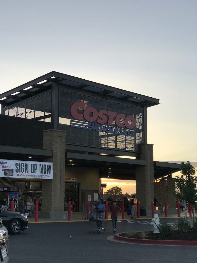 Costco Warehouse #1274 in ELK GROVE, CA — gold in stock this week