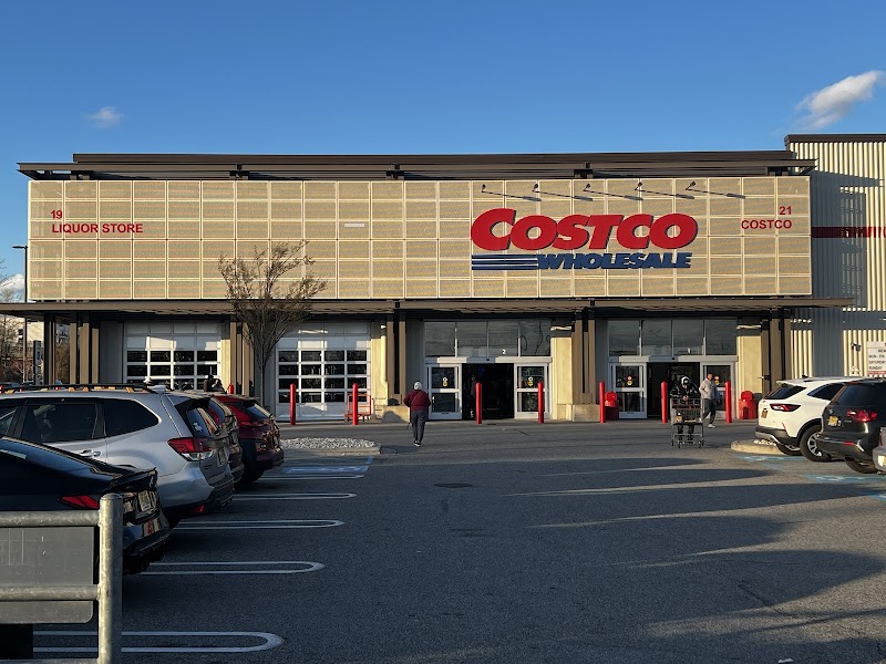 Costco Warehouse #1334 in BAYONNE, NJ — silver in stock this week