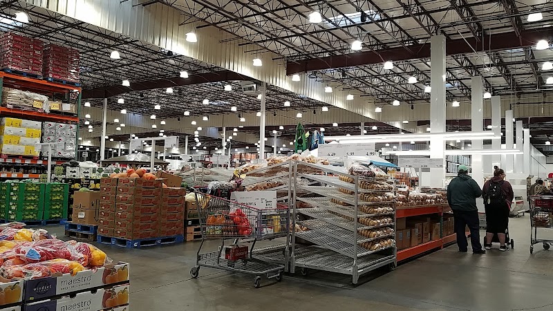 Costco Warehouse #1492 in SALEM, OR — gold in stock this week