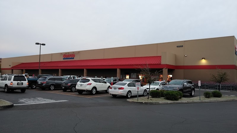 Costco Warehouse #427 in SCOTTSDALE, AZ — silver in stock this week