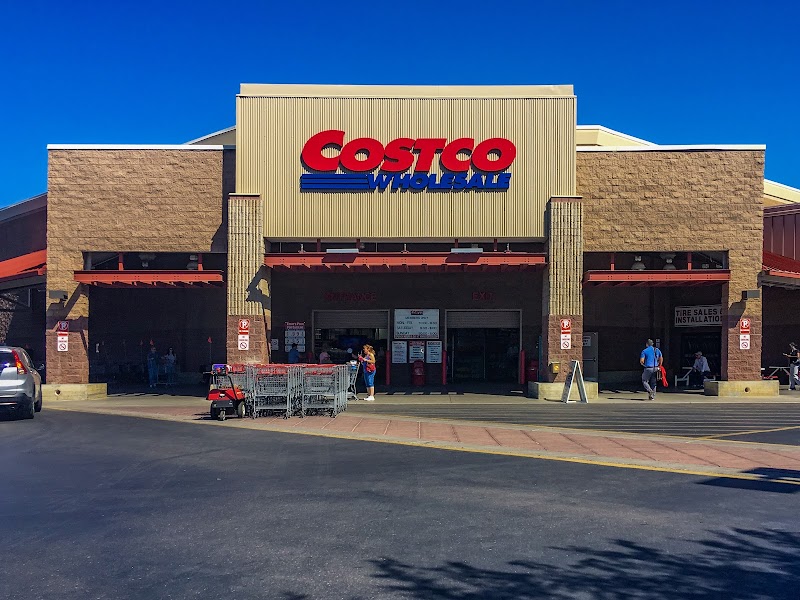 Costco Warehouse #674 in GLENDALE, AZ — silver in stock this week